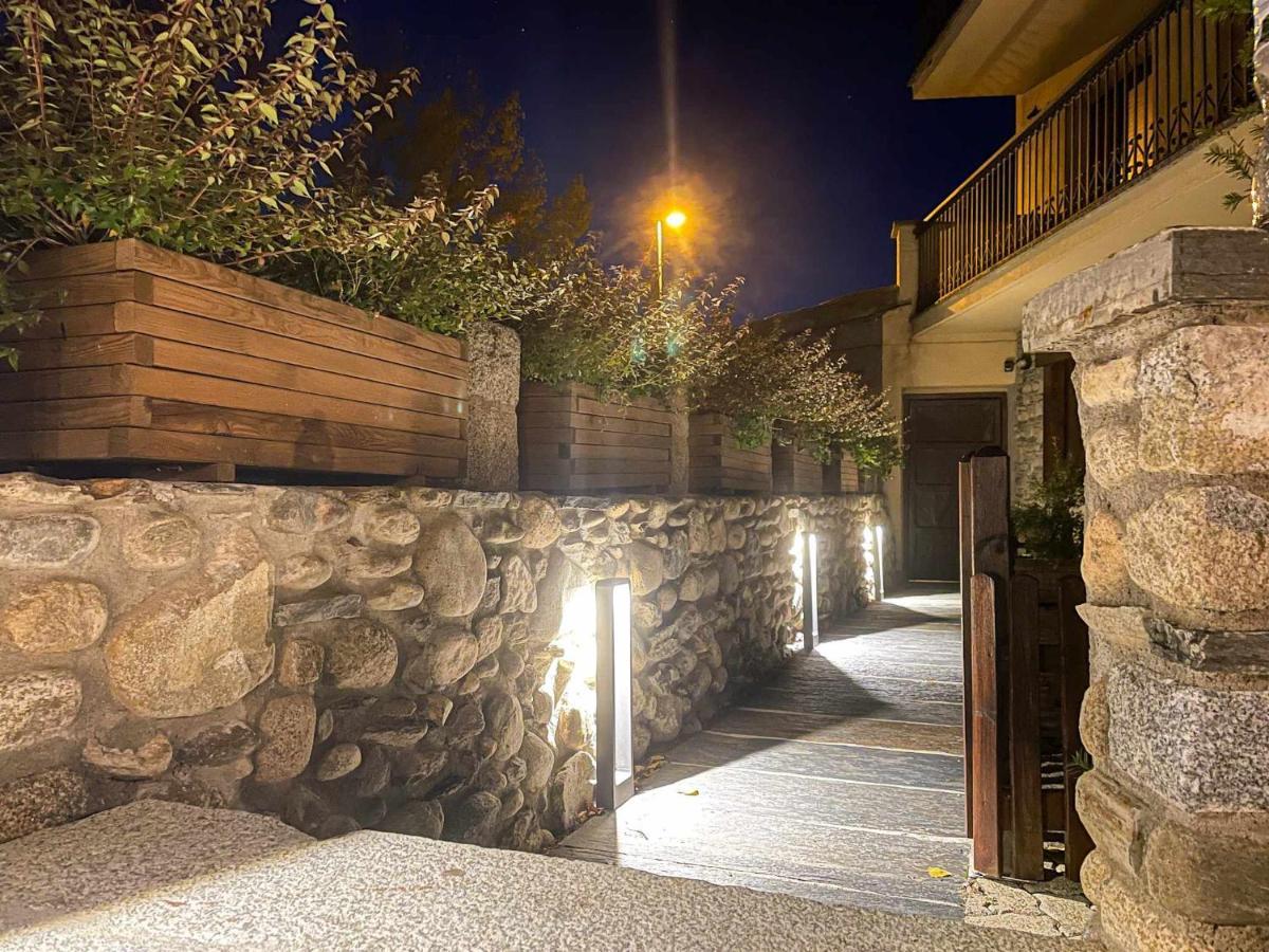 Puigcerda Cal Gatesques 4 Apartment Exterior photo